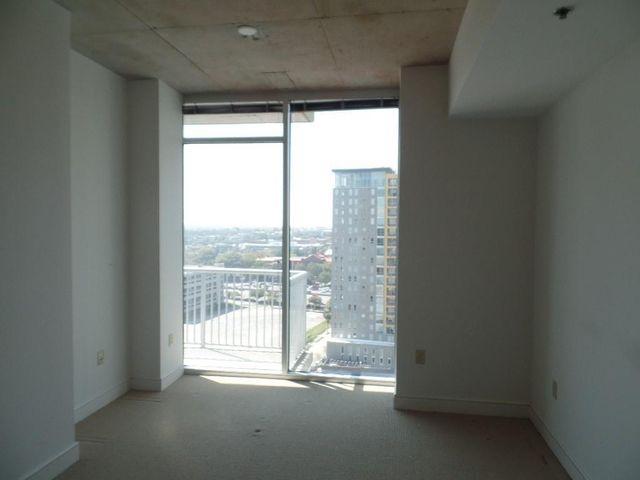 950 W Peachtree Street NW 1514, Atlanta, GA 30309