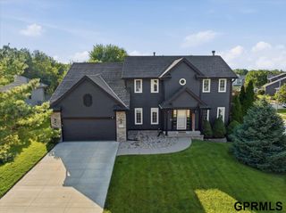4828 N 137th Street, Omaha, NE 68164