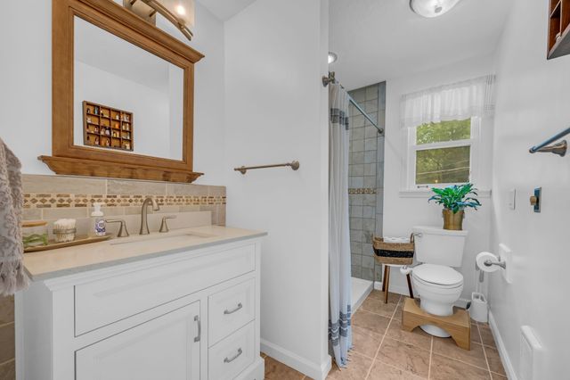 1029 Trainer Avenue, Burns, TN 37029