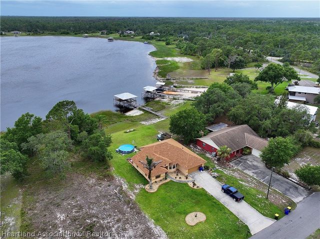 3260 Popinjay Avenue, Lake Placid, FL 33852