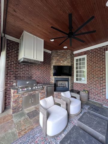 301 Morning Mist Ln, Franklin, TN 37064