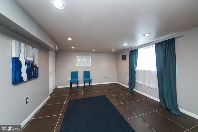 3072 RICHLIEU RD, Bensalem, PA 19020