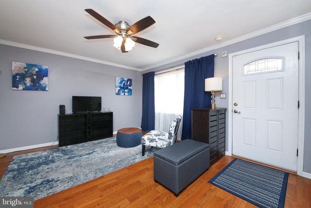 3072 RICHLIEU RD, Bensalem, PA 19020
