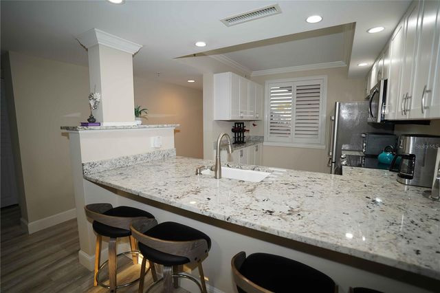 2101 MARINA ISLE WAY 104, Jupiter, FL 33477