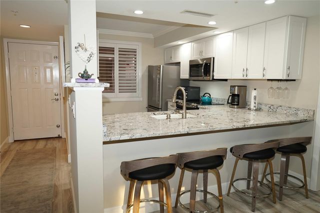 2101 MARINA ISLE WAY 104, Jupiter, FL 33477