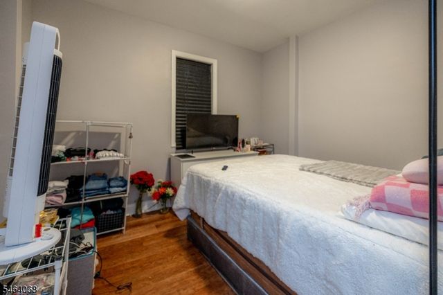 26 Reid St, Elizabeth City, NJ 07201