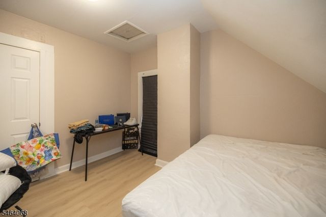 26 Reid St, Elizabeth City, NJ 07201