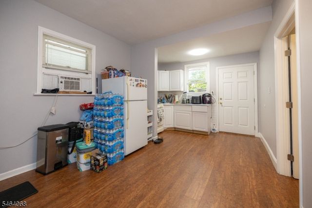 26 Reid St, Elizabeth City, NJ 07201