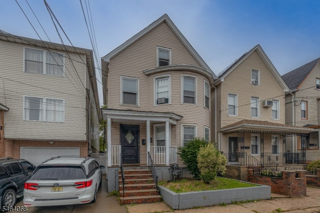 26 Reid St, Elizabeth City, NJ 07201 — photo 2