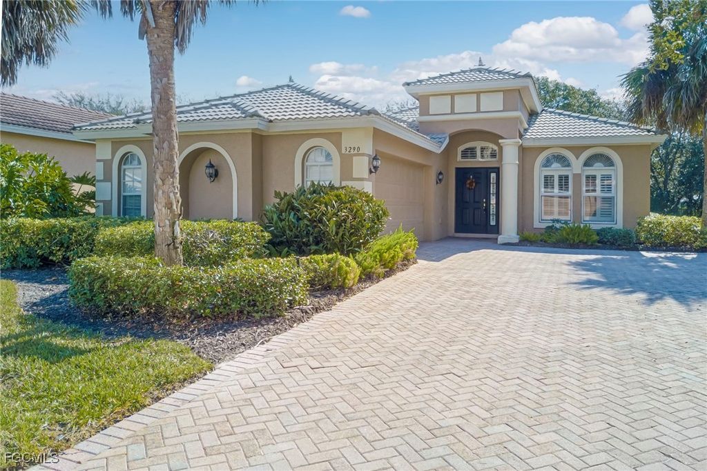 3290 Midship DR, North Fort Myers, FL 33903