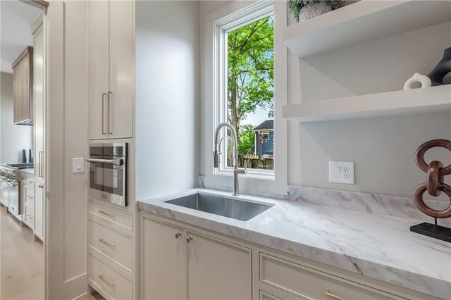1203 Oglethorpe Avenue NE, Atlanta, GA 30319