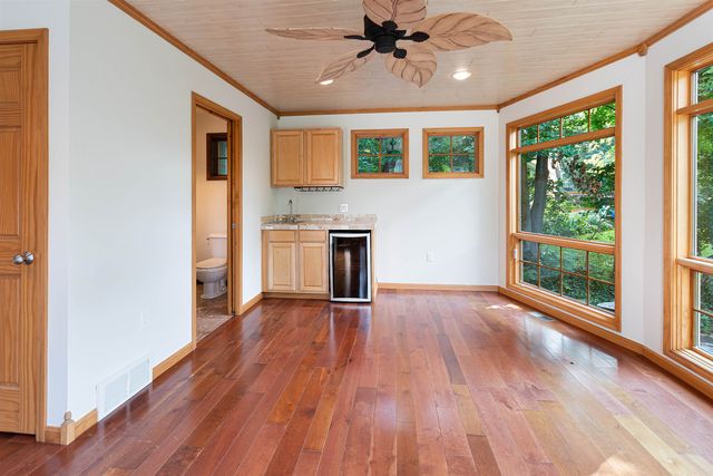 623 Edmar Drive, Peninsula Twp, MI 49686