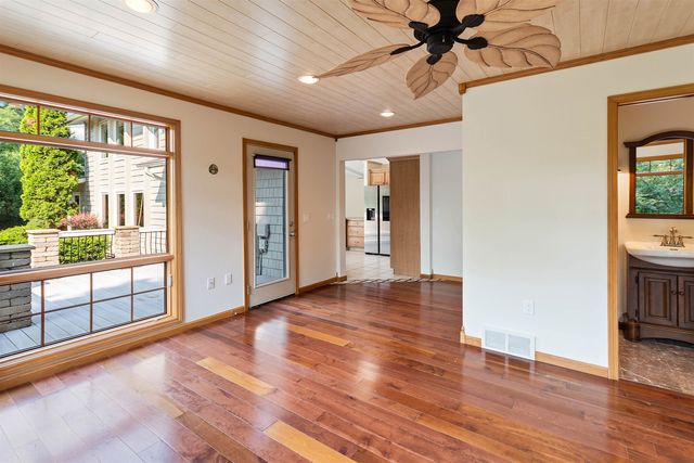 623 Edmar Drive, Peninsula Twp, MI 49686