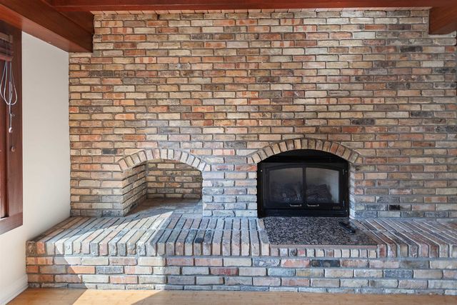 623 Edmar Drive, Peninsula Twp, MI 49686