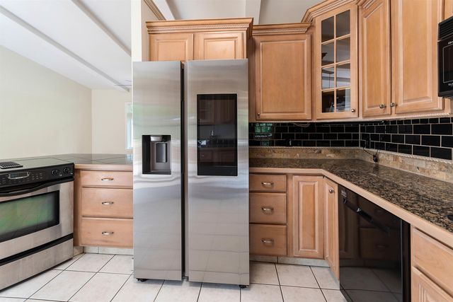 623 Edmar Drive, Peninsula Twp, MI 49686