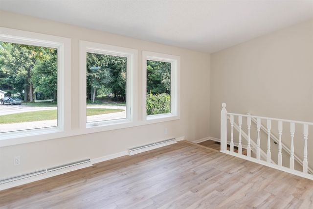 623 Edmar Drive, Peninsula Twp, MI 49686