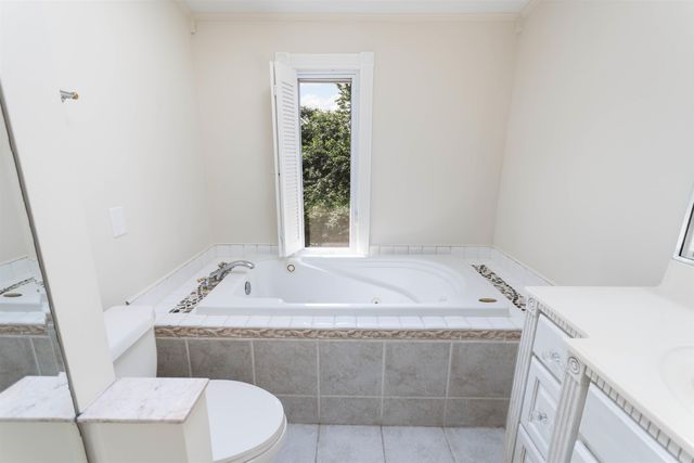 623 Edmar Drive, Peninsula Twp, MI 49686