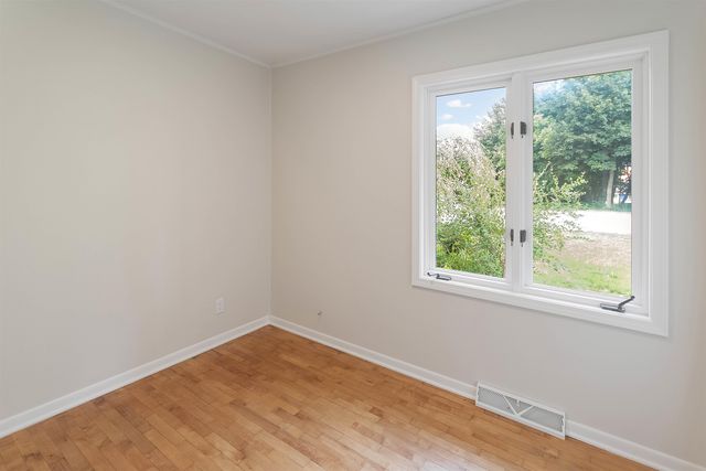 623 Edmar Drive, Peninsula Twp, MI 49686