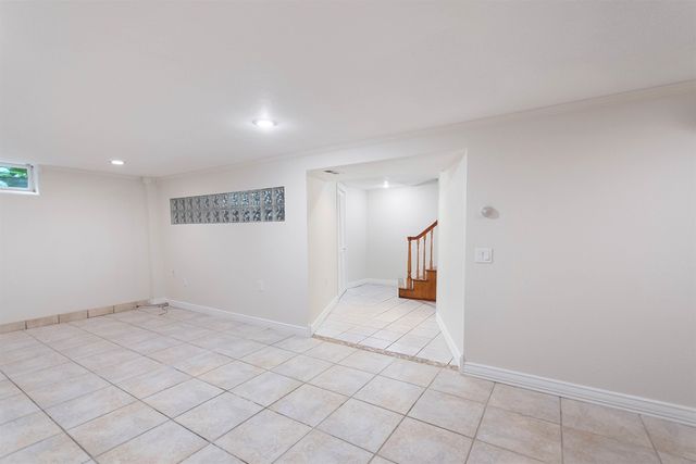 623 Edmar Drive, Peninsula Twp, MI 49686