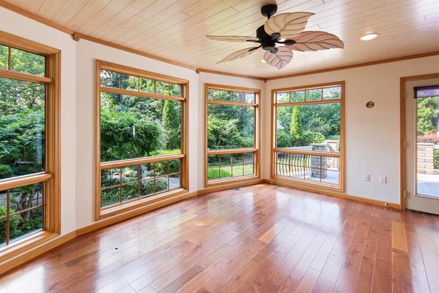 623 Edmar Drive, Peninsula Twp, MI 49686