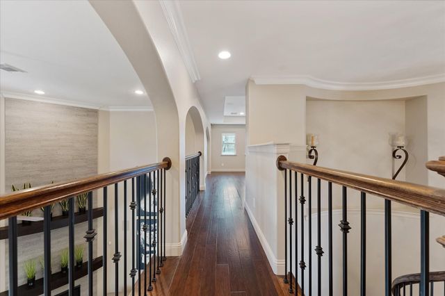 19 Paloma Bend Place, Spring, TX 77389