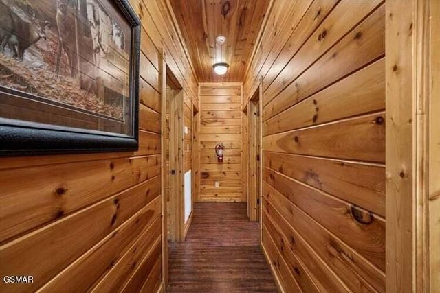 832 Resort Way, Gatlinburg, TN 37738