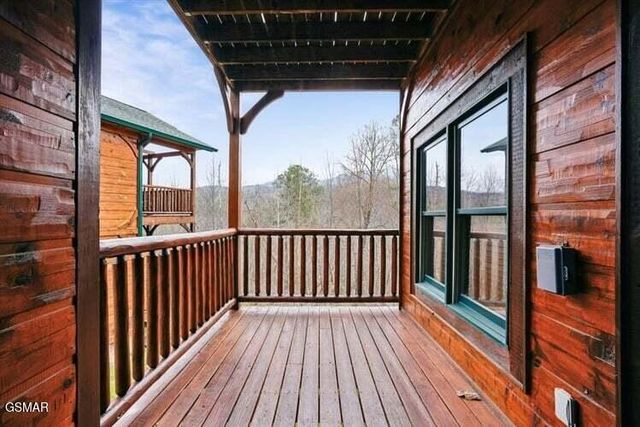 832 Resort Way, Gatlinburg, TN 37738