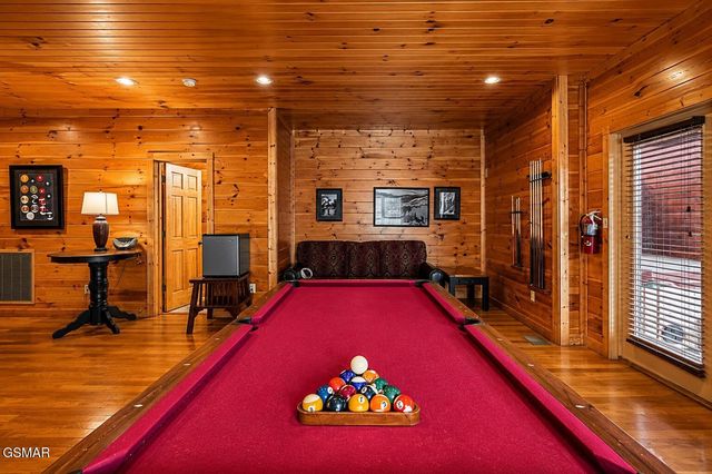 832 Resort Way, Gatlinburg, TN 37738