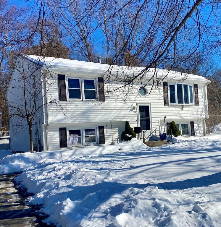 132 Palmer Avenue, Warwick, RI 02889