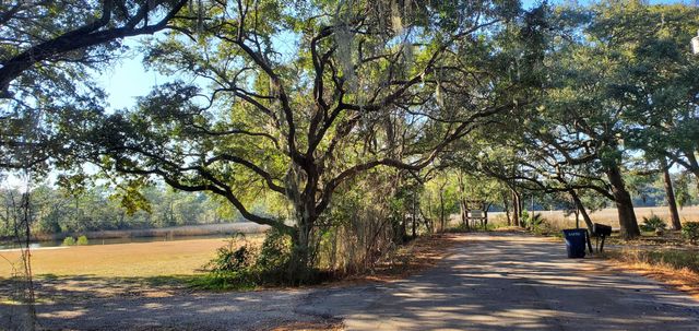 2534 Hara Lane, Charleston, SC 29414