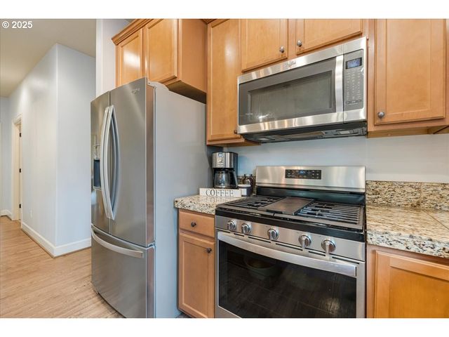 39584 WALL St, Sandy, OR 97055