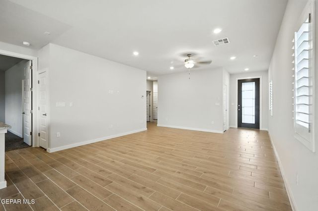5689 Las Ramblas Avenue, El Paso, TX 79934