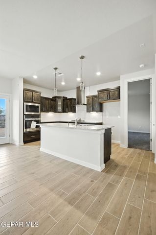 5689 Las Ramblas Avenue, El Paso, TX 79934