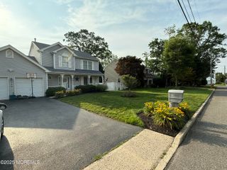 209 Academy Lane, Manahawkin, NJ 08050