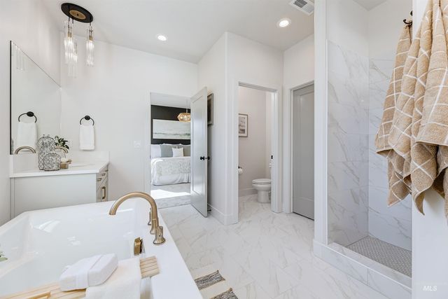 13926 E Ermine Ave, Boise, ID 83714