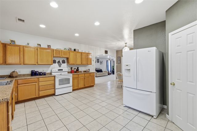 112 Willbanks Lane, Boyd, TX 76023