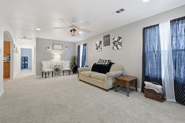 112 Willbanks Lane, Boyd, TX 76023
