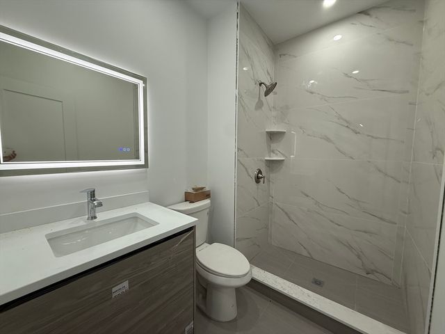 49 Chase Street 1, Newton, MA 02459