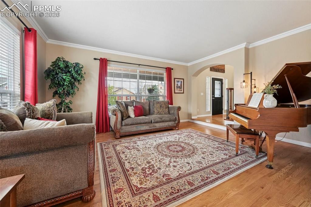 Image 9 of property listing at 6153 Gunslinger Drive, Colorado Springs, CO 80923