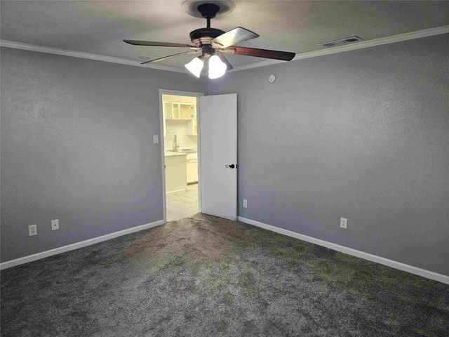 1106 Gifford Drive, Granbury, TX 76048