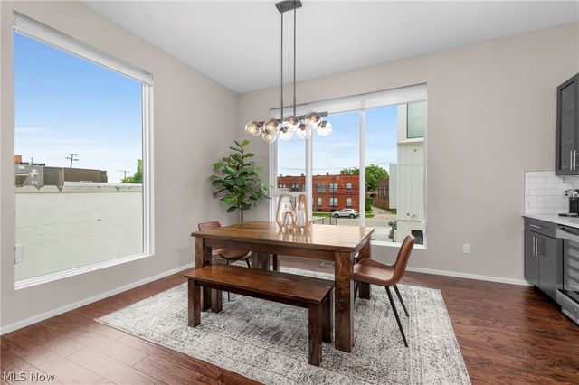 1298 W 58th Street, Cleveland, OH 44102