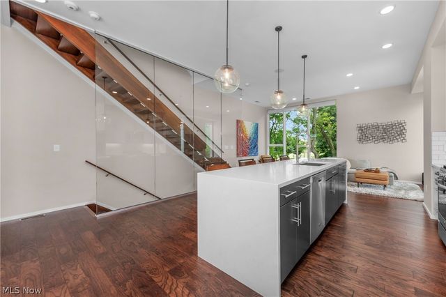 1298 W 58th Street, Cleveland, OH 44102