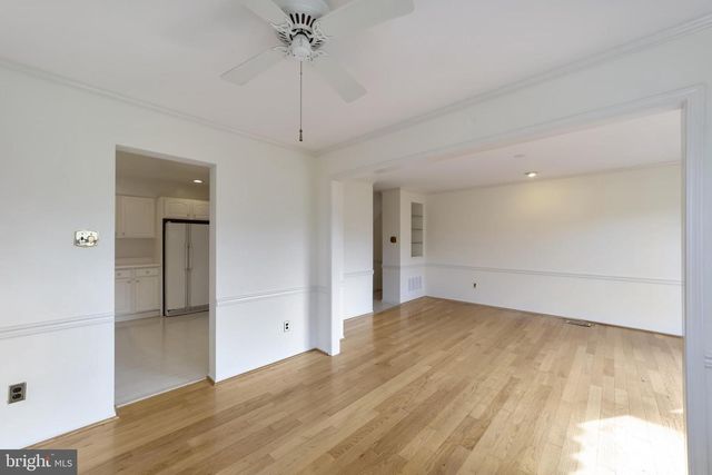 10 LIBERTE LN, Chesterbrook, PA 19087