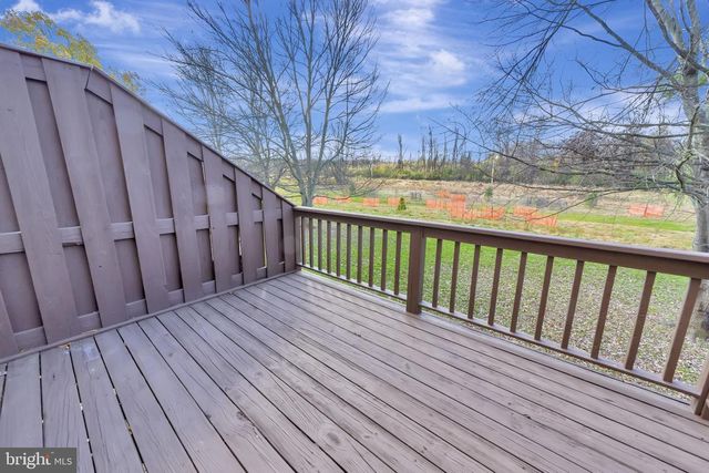 10 LIBERTE LN, Chesterbrook, PA 19087