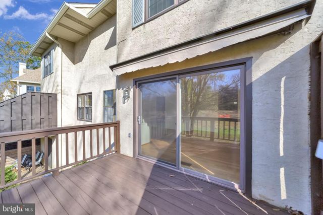 10 LIBERTE LN, Chesterbrook, PA 19087