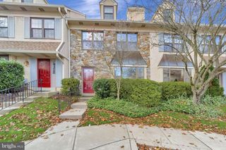 10 LIBERTE LN, Chesterbrook, PA 19087