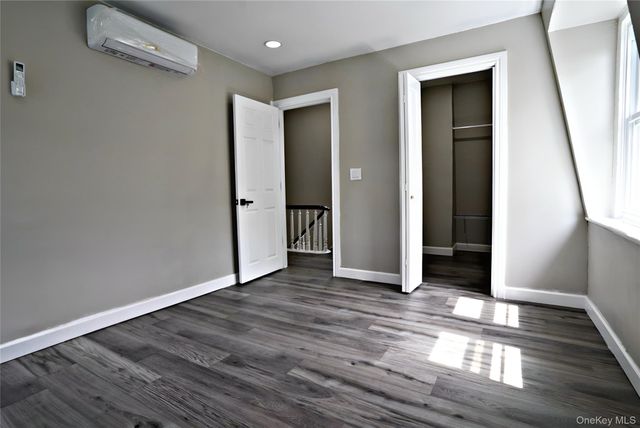 122 Oliver Avenue, Yonkers, NY 10701
