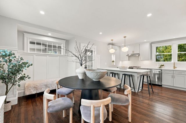 74 Tedesco St, Marblehead, MA 01945