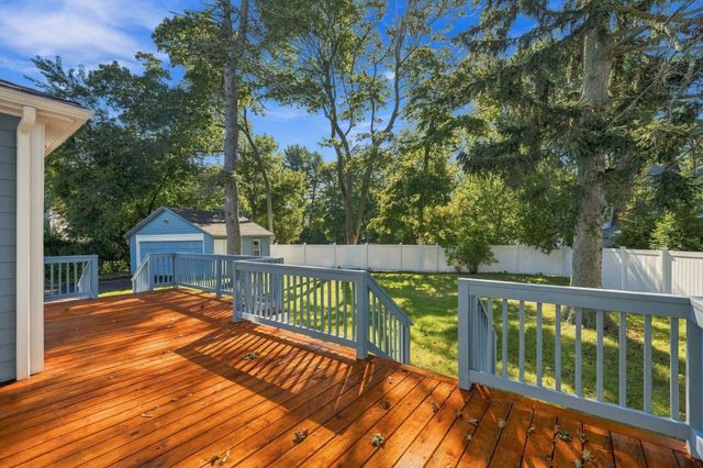 74 Tedesco St, Marblehead, MA 01945