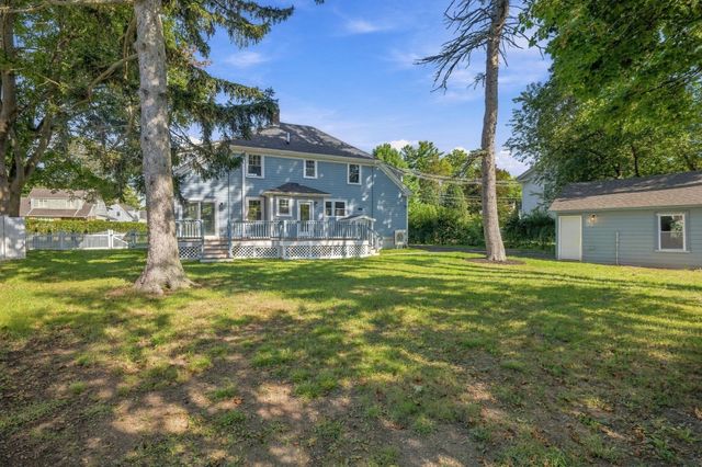 74 Tedesco St, Marblehead, MA 01945